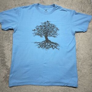 Baby Blue Jordan Shoe Tree Graphic Tee Large